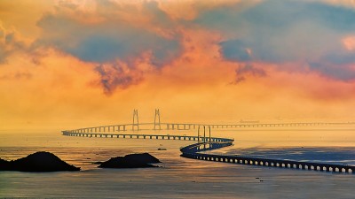一桥架伶仃 三地变通途(图3)
